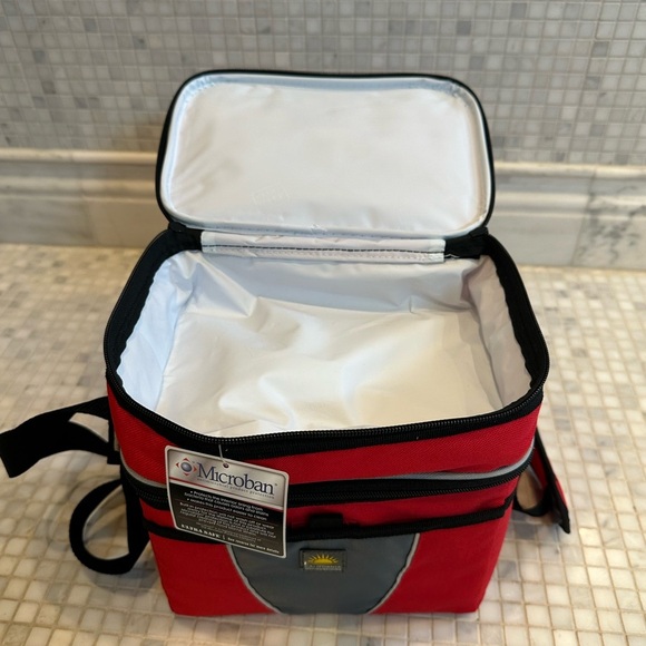 NWT California Innovations Two Level Red and Gray Cooler with - Picture 6 of 11